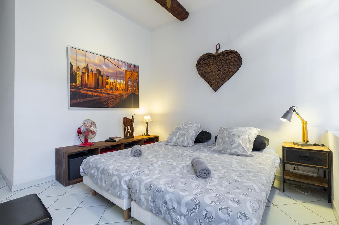 Ste Reparate F4 Moderne, Design, Place Rossetti, Heart Old Town นีซ ภายนอก รูปภาพ